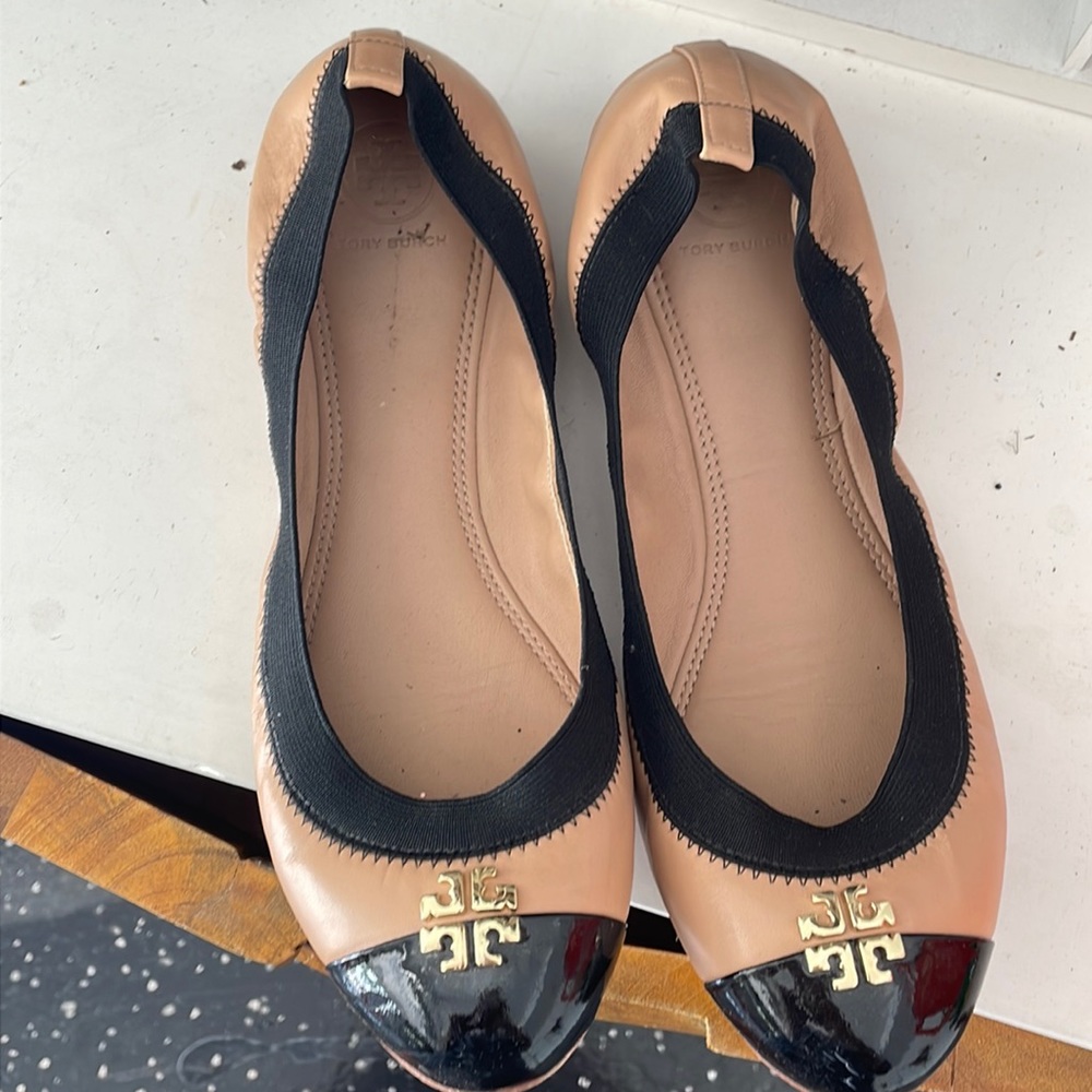 Tory Burch flats